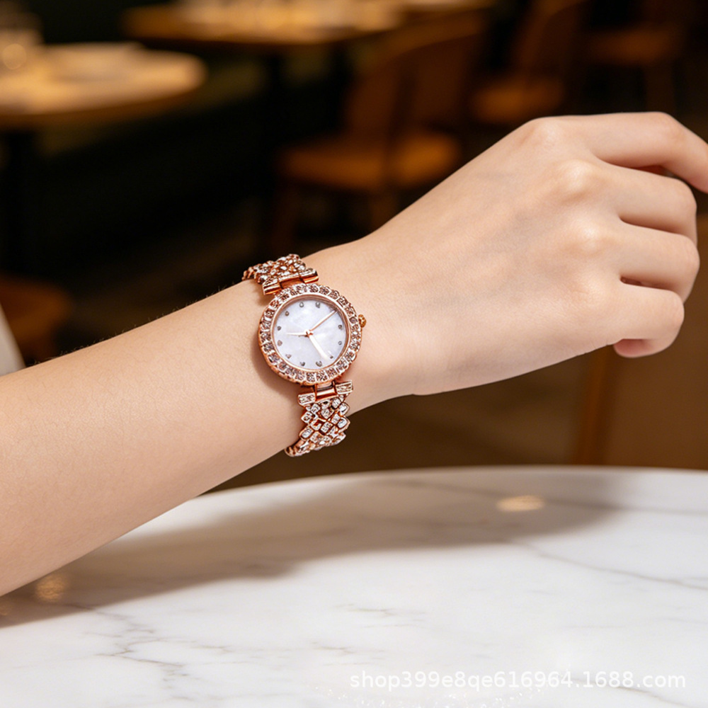 Damen-Quarzuhr Perlmutt-Zifferblatt Strass-Dekoration