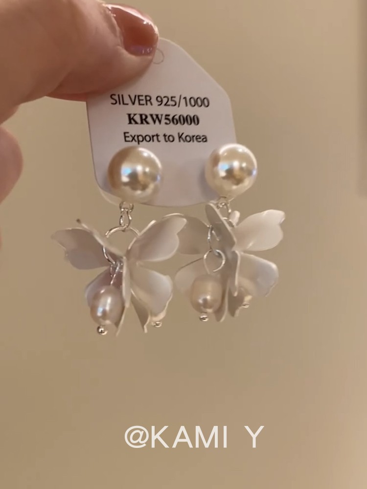 Blüten-Ohrringe, elegant und vielseitig kombinierbar