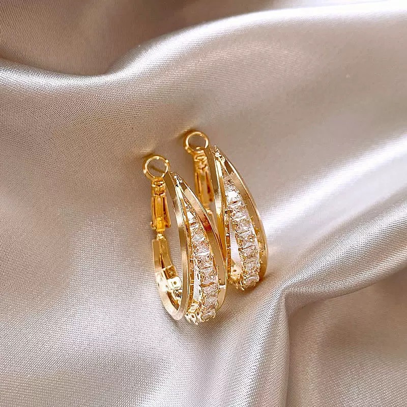 Zirkonia-Ohrstecker für Frauen, elegantes Design