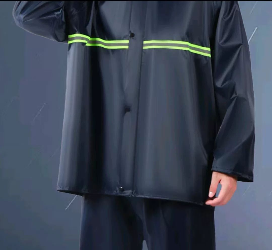 Two-piece raincoat suit, reflective, heavy-duty, motorcycle suitable