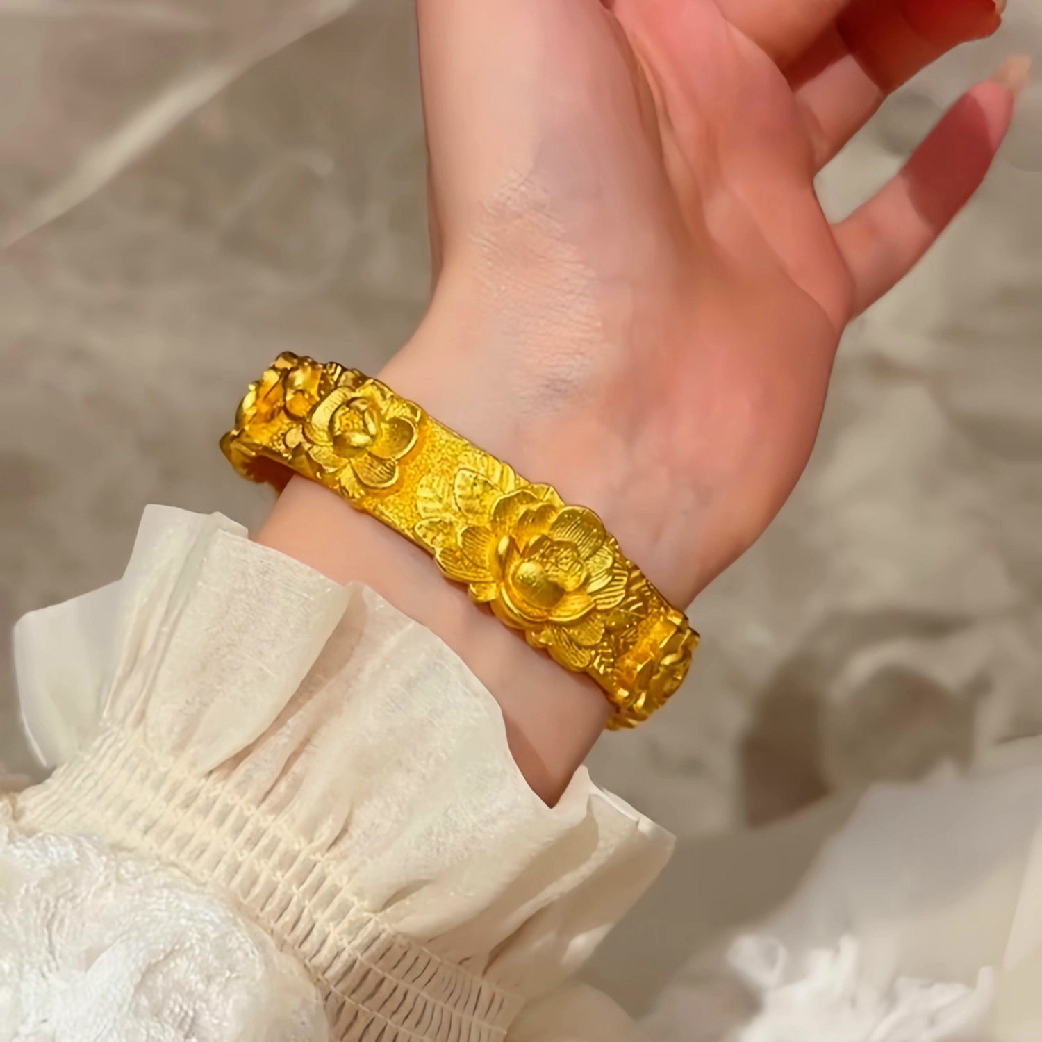 3D carved peony bracelet, solid gold-colored Chinese style