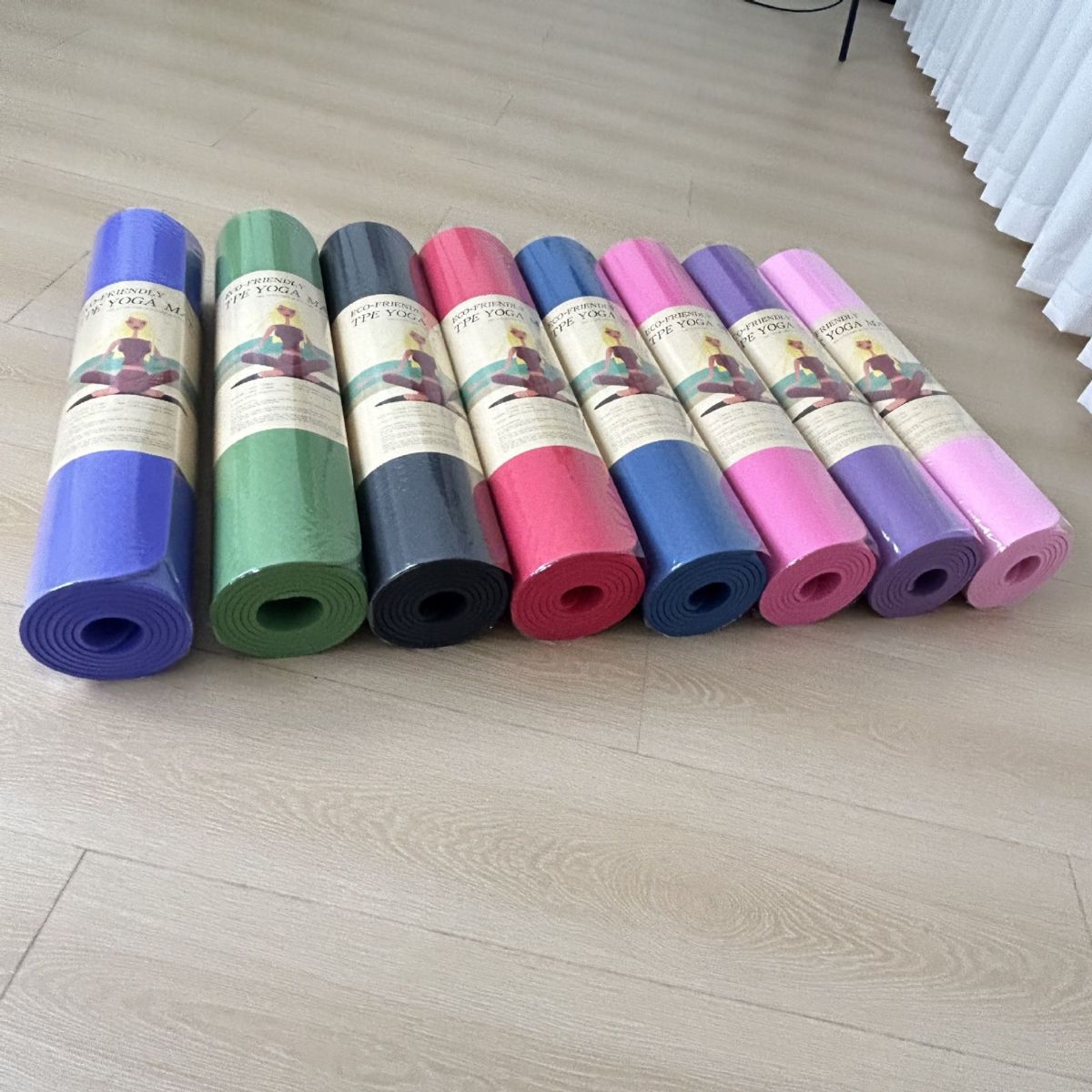 TPE yoga matı 8mm kaymaz sessiz