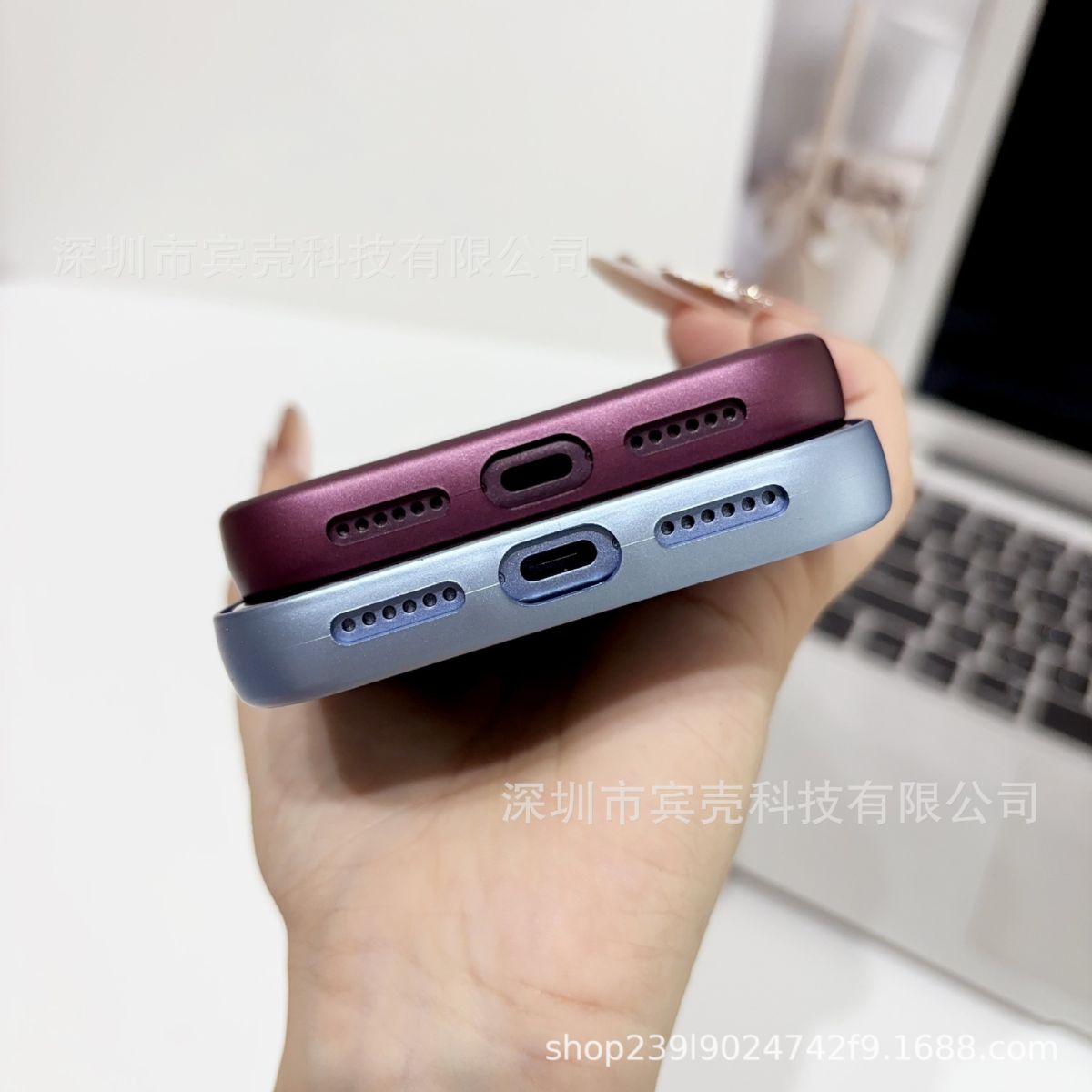 iPhone 17 Pro Max case, honeycomb cooling, mesh pattern, soft touch
