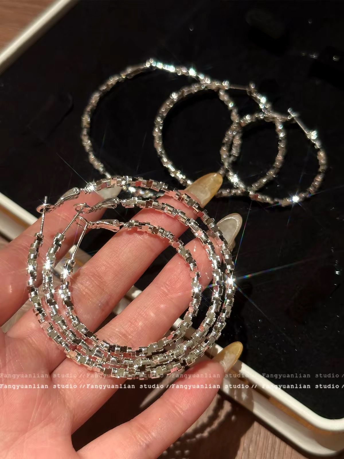 s925银针碎银子圈圈耳环夸张百搭素圈耳圈小众高级感轻奢耳钉耳饰