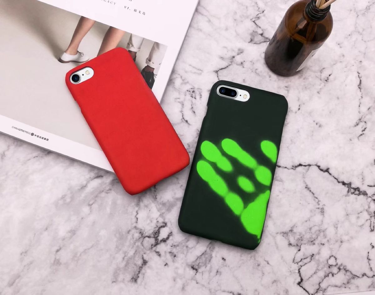 iPhone 17 Pro Max termal sensörlü renk değiştiren kılıf