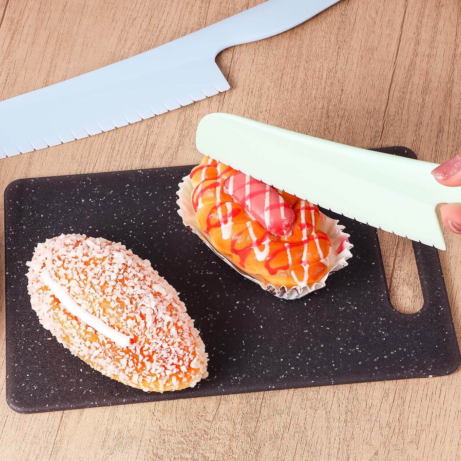 Children's plastic knife set, early learning, cake and fruit cutting