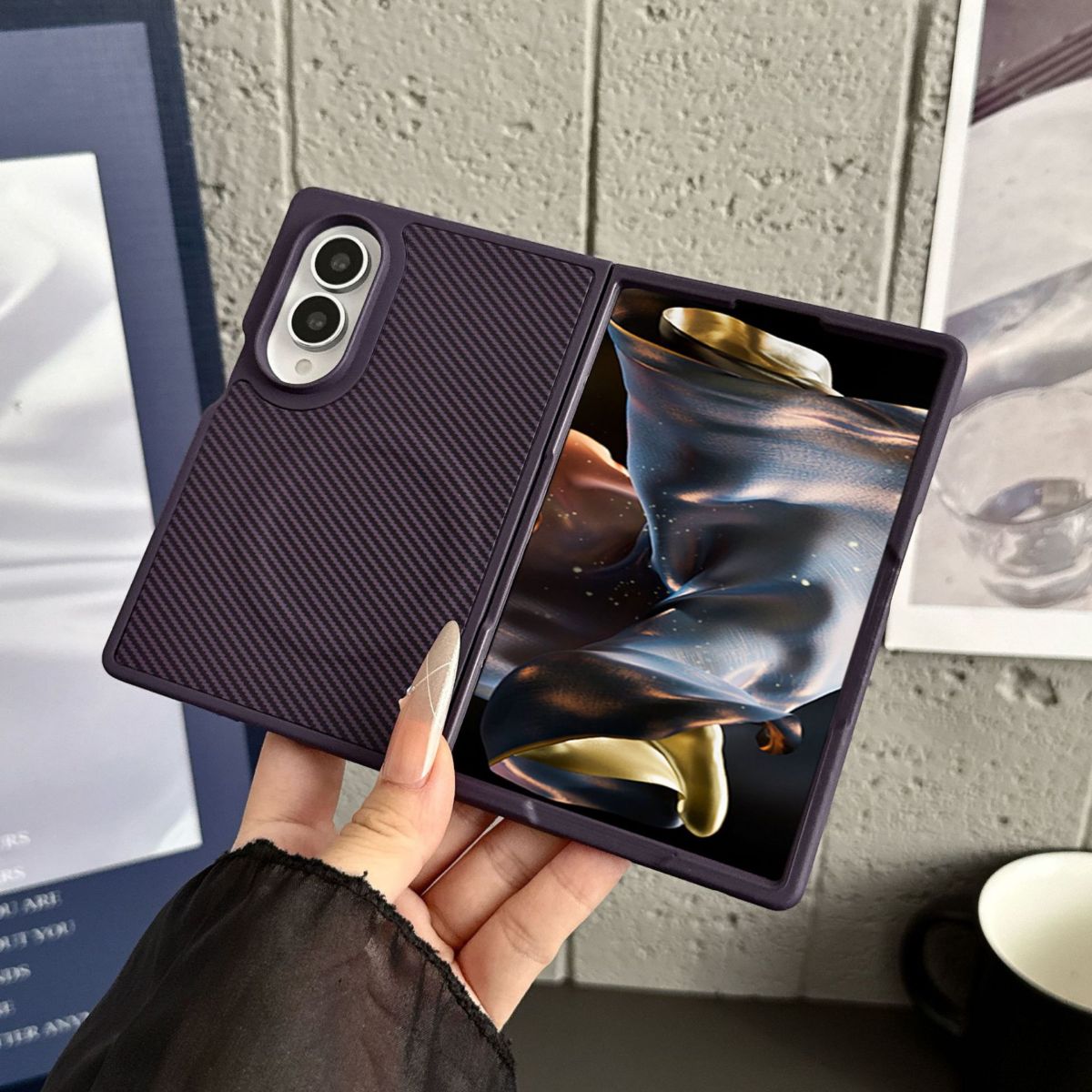 Carbon fiber magnetic case for Samsung Galaxy Z Flip 8/7/6 and Z Fold 8 Ultra
