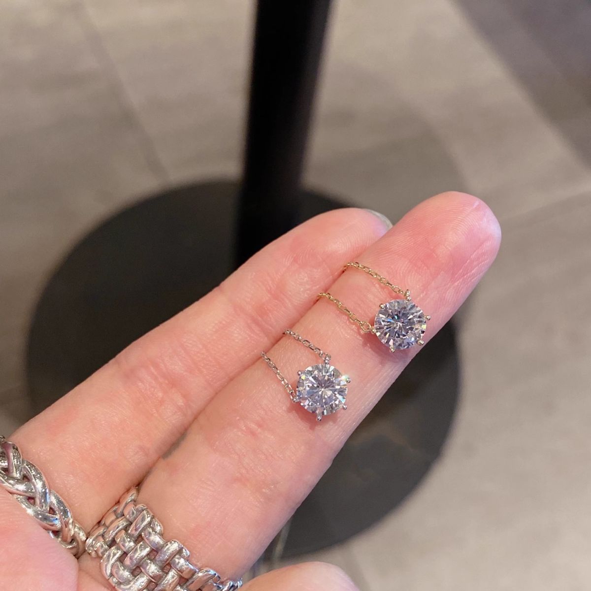 Sechszackiger Zirkon-Anhänger mit Kette für Damen