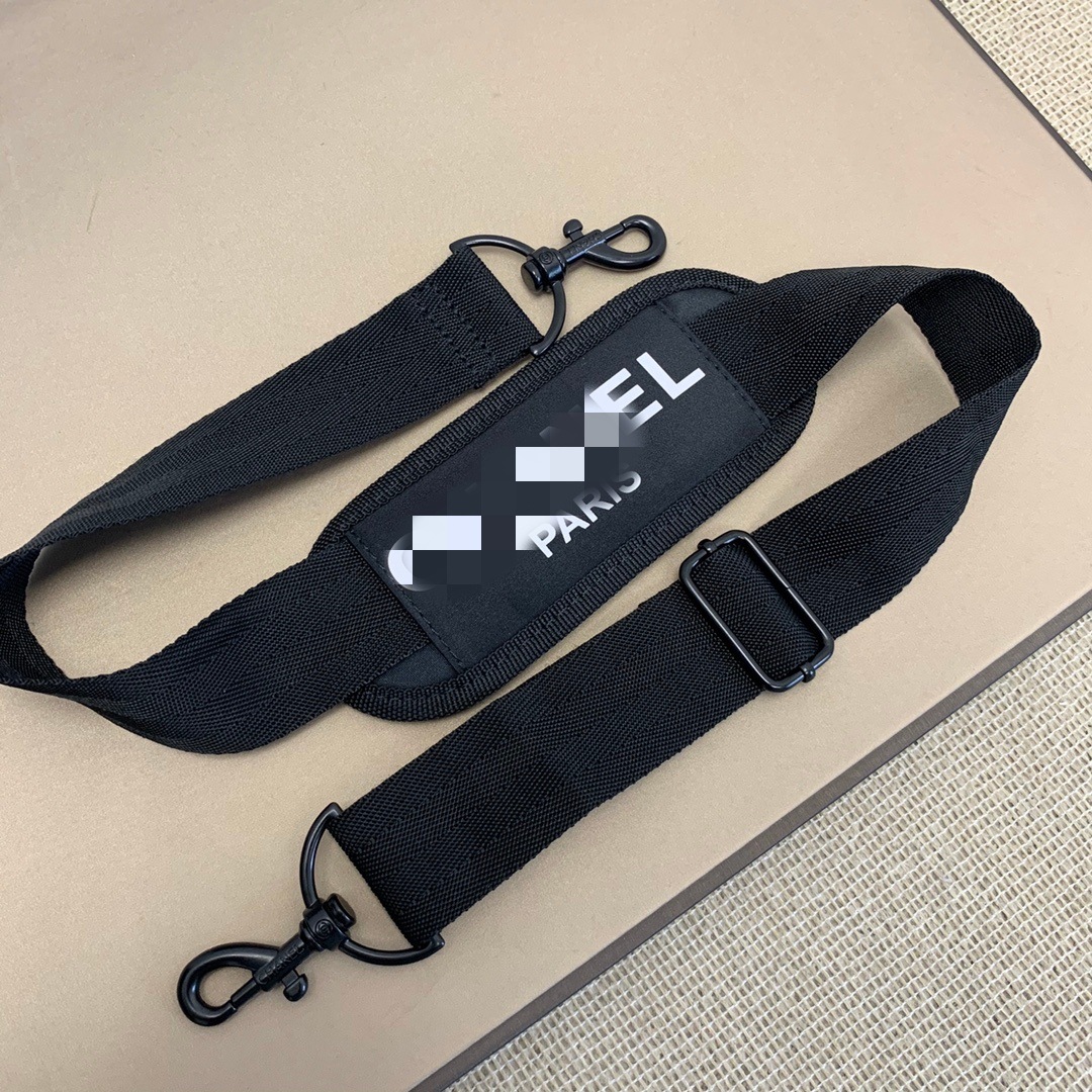 Fitness bag nylon waterproof widened shoulder straps