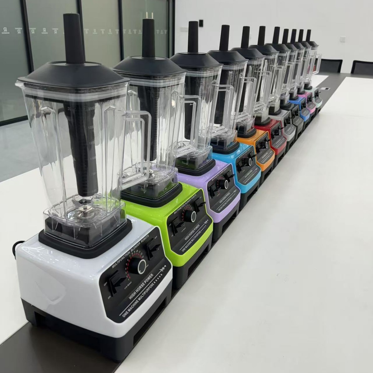 Blender SC-1589, 5500W, çift bardak, meyve suyu ve smoothie