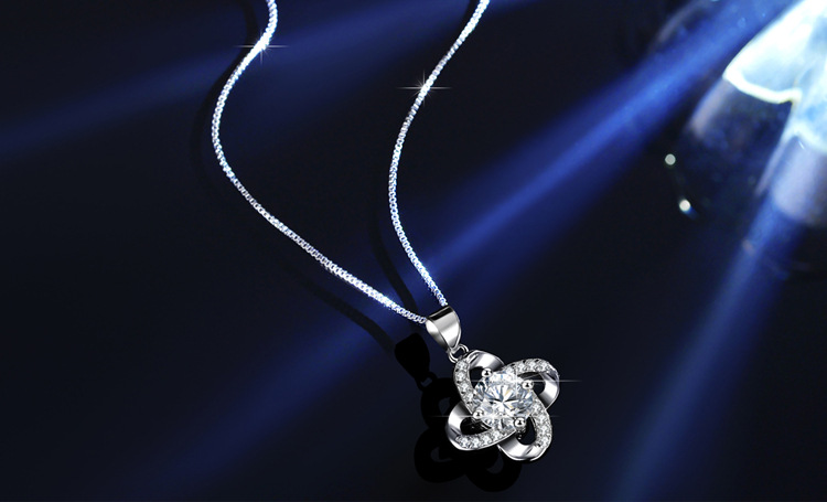 Moissanit-Anhänger-Halskette S925 Sterlingsilber rhodiniert