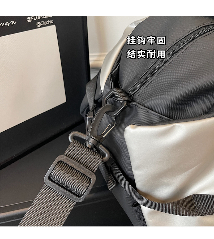 Large capacity dry-wet separation travel bag