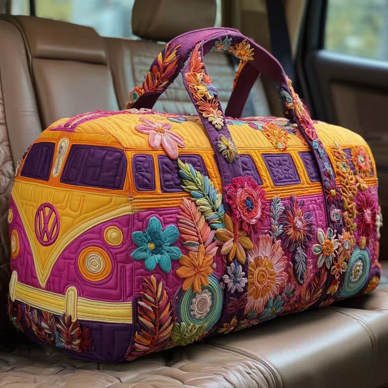 Gesteppte Reisetasche mit 3D-Druck
