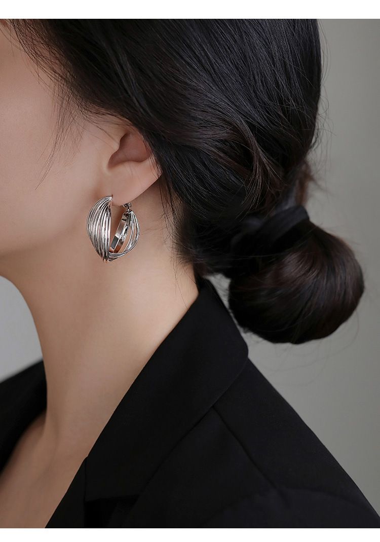 S999 sterling silver Hong Kong style hoop earrings, vintage