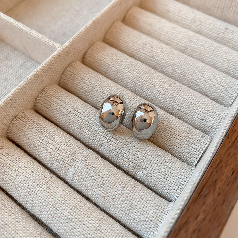 Gold-plated silver bead stud earrings, metal style