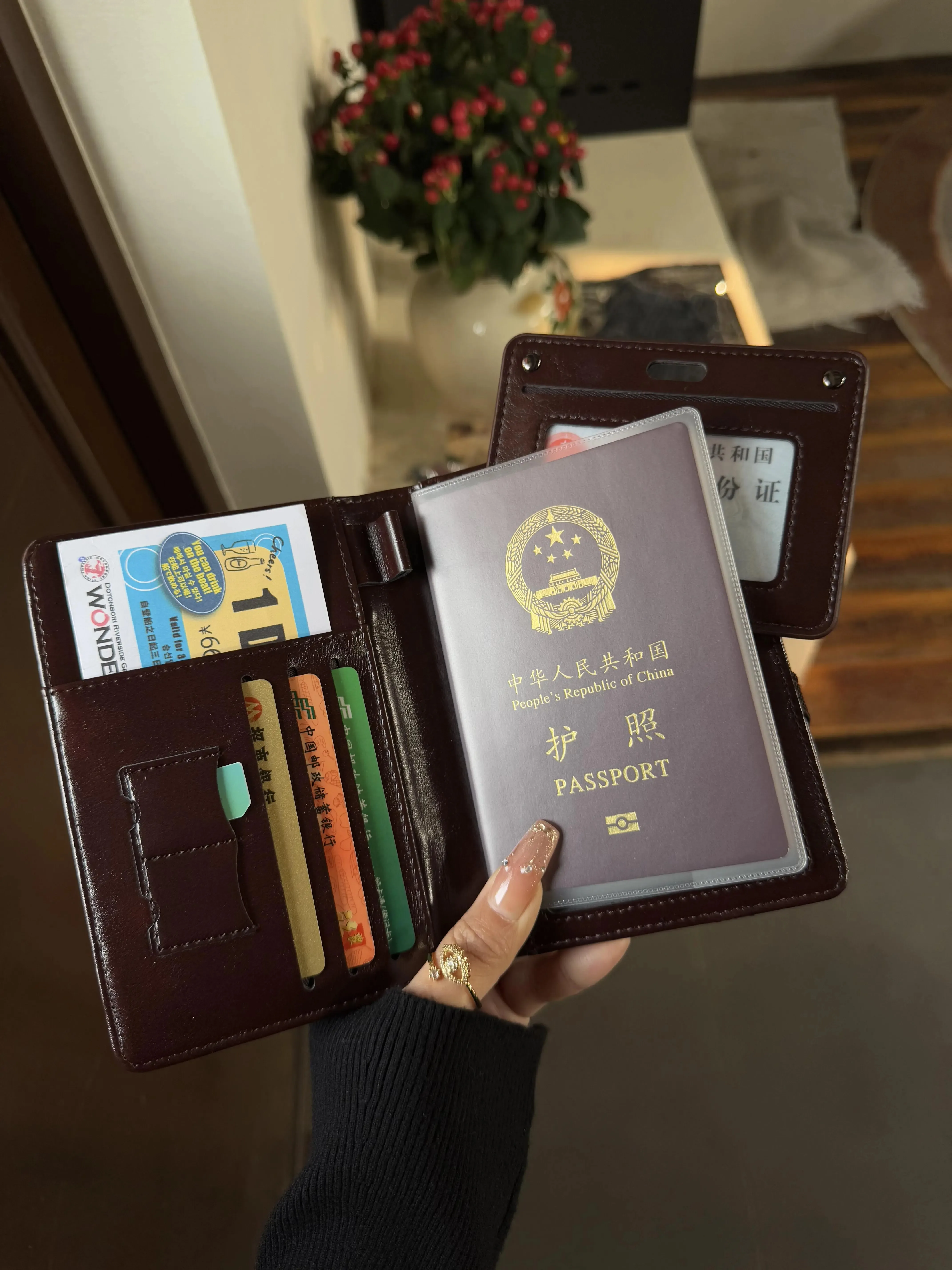 护照夹【旅行好物】多功能卡包证件登机牌收纳包机票夹钱包一体女
