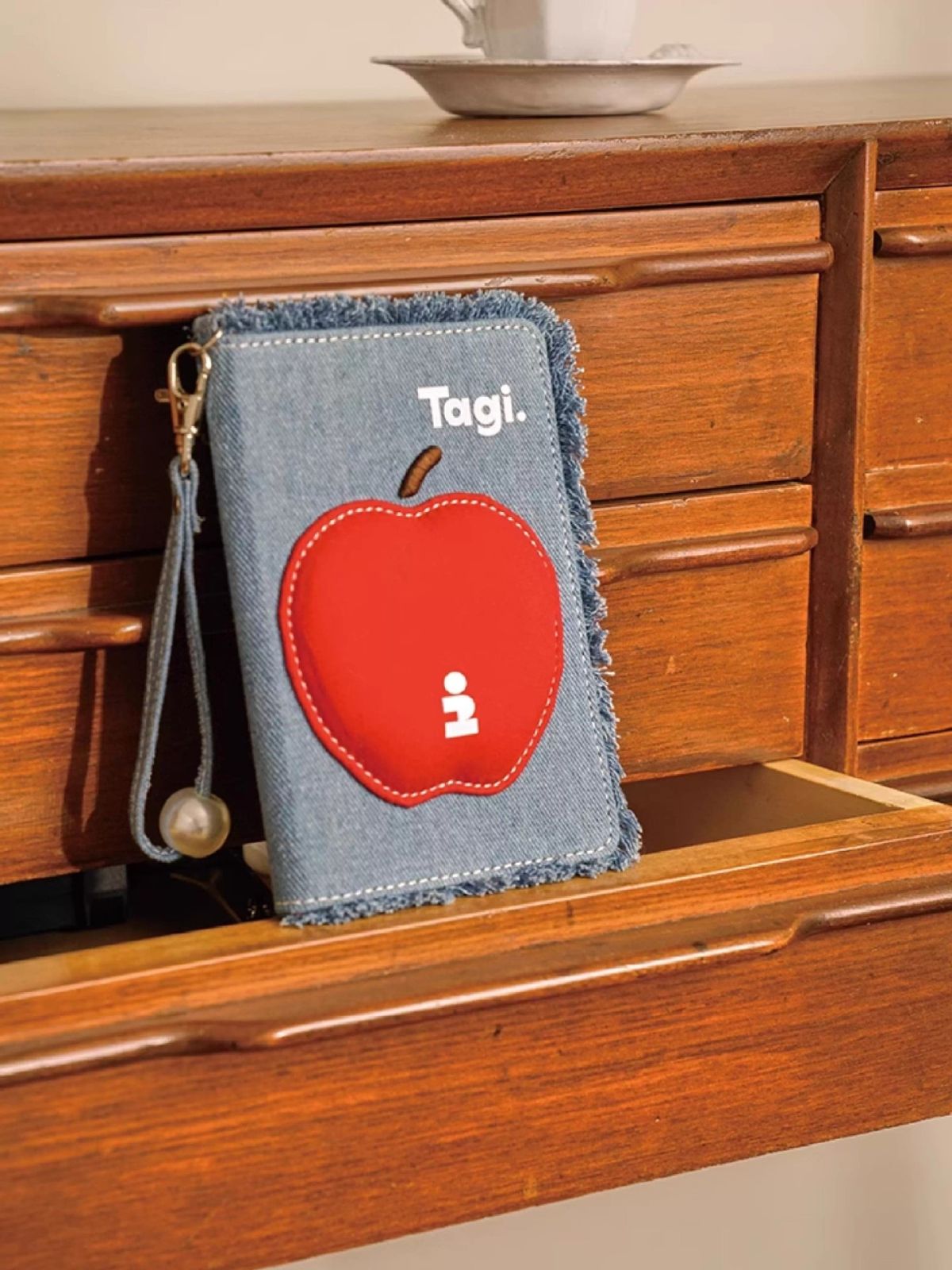 Tagi.护照夹钱包卡包证件收纳包生日礼物保护套多功能小便携旅行
