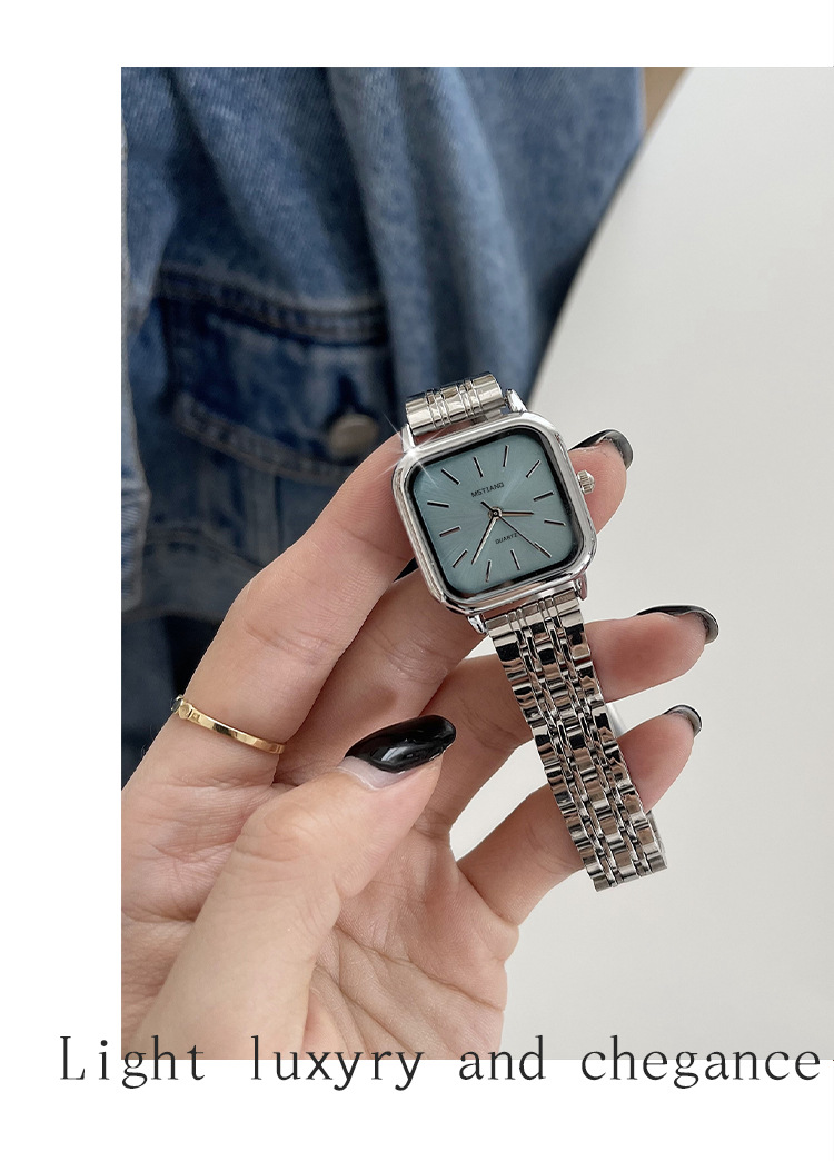 Quadratische Damen-Quarzuhr im Vintage-Stil