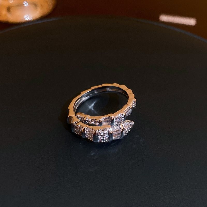 Zirkon yüzük, 18k altın kaplama, minimalist