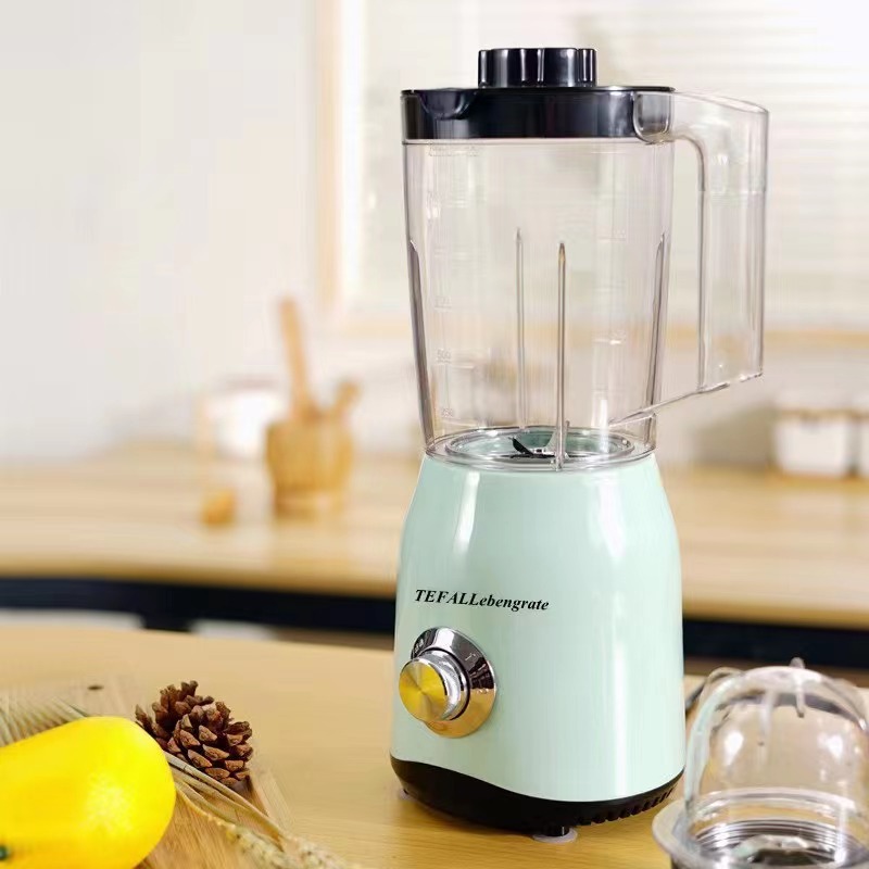 Blender, karıştırma makinesi, meyve sıkacağı ve bebek maması hazırlayıcı