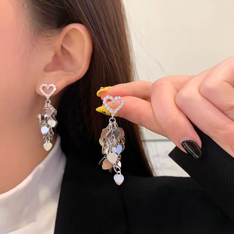Tassel earrings elegant style lightweight luxury