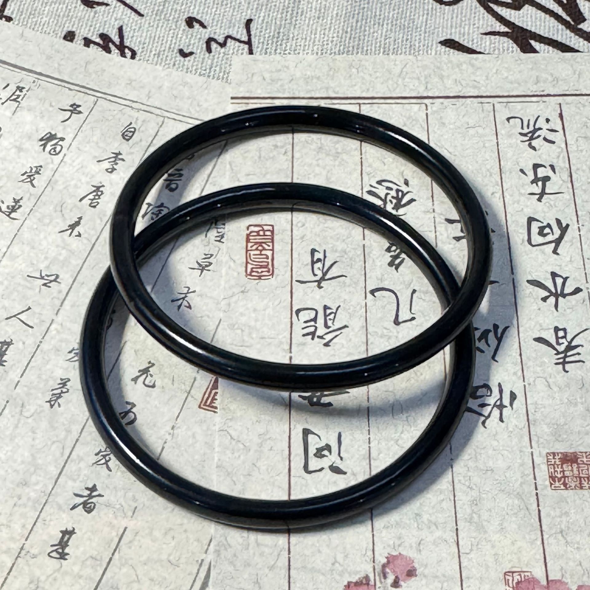 Tianshan emerald jade bangle, ice glutinous type, floating flower pattern