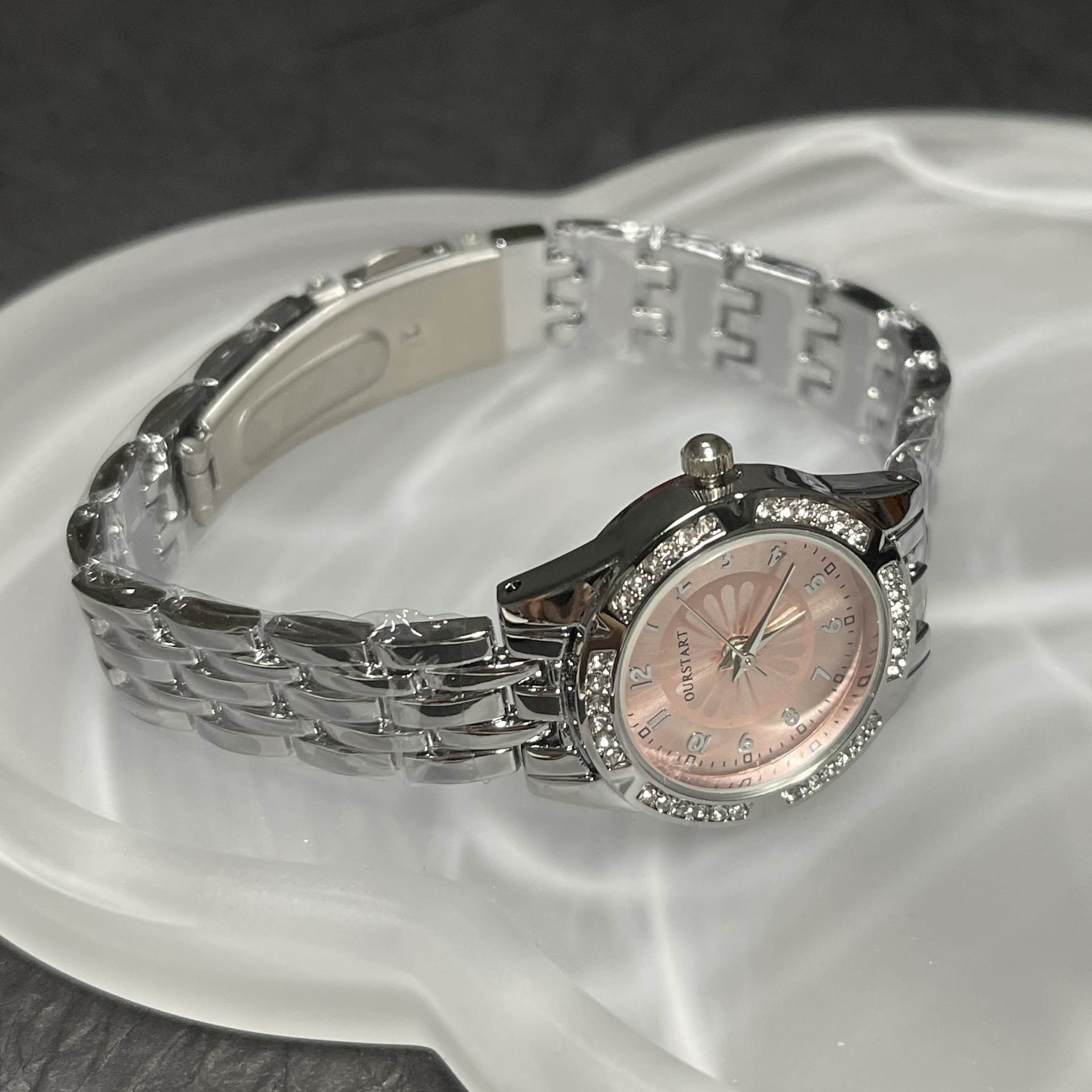Damen-Quarzuhr, Stahlband, Strass-Zifferblatt