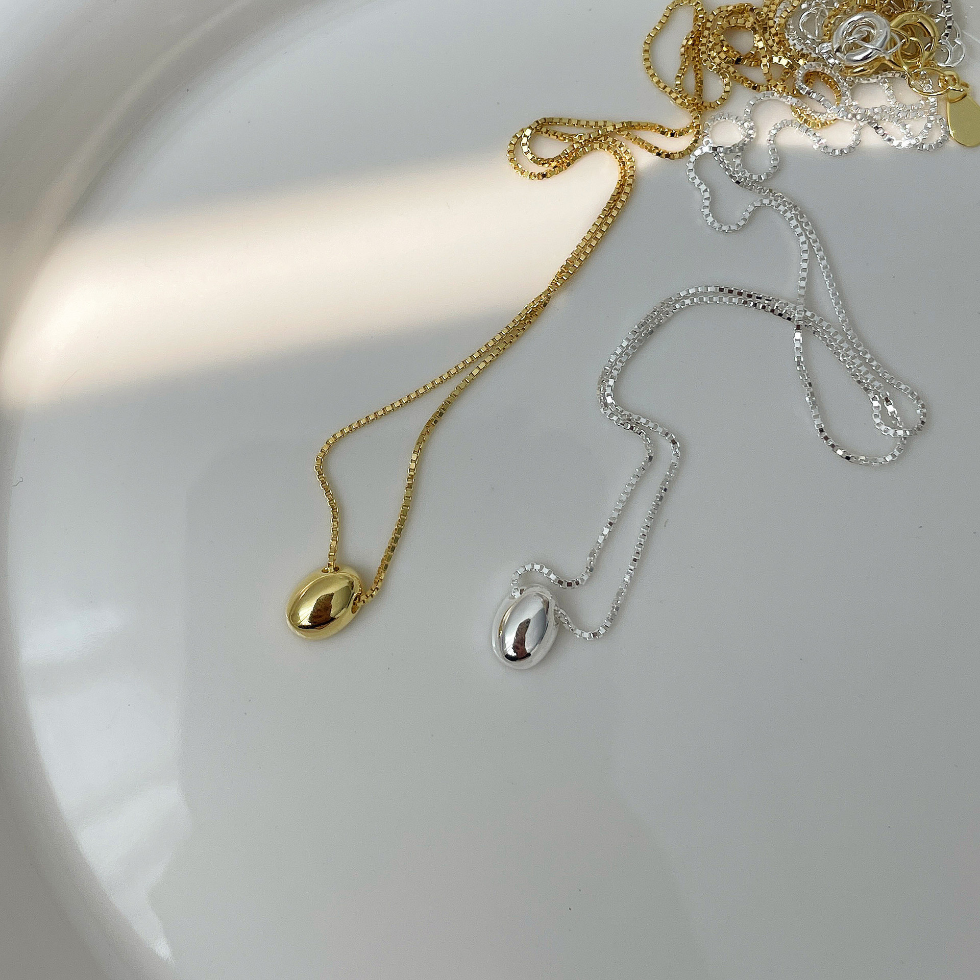 S925 Sterlingsilber ovale Bohnen-Halskette, koreanischer Stil, minimalistisch