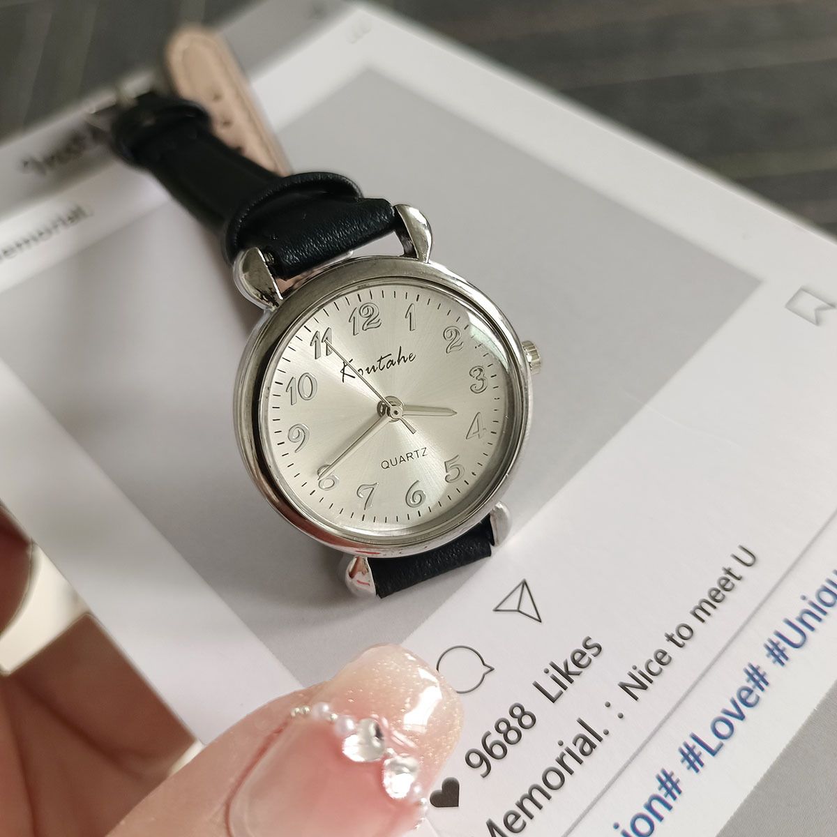 Women's Quartz Watch Small Dial Vintage Simple