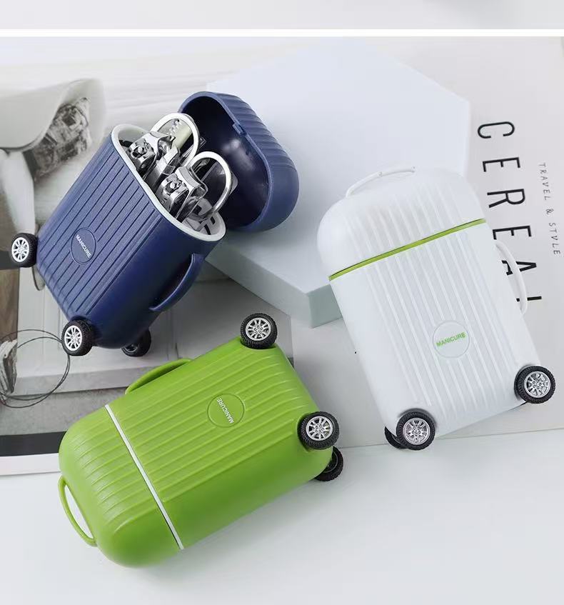 Nagelpflege-Set im Reisekoffer Geschenkset