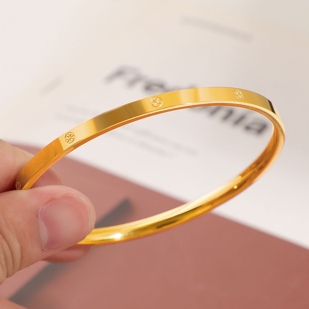 Titanium steel bracelet, 18K gold plated, checked pattern