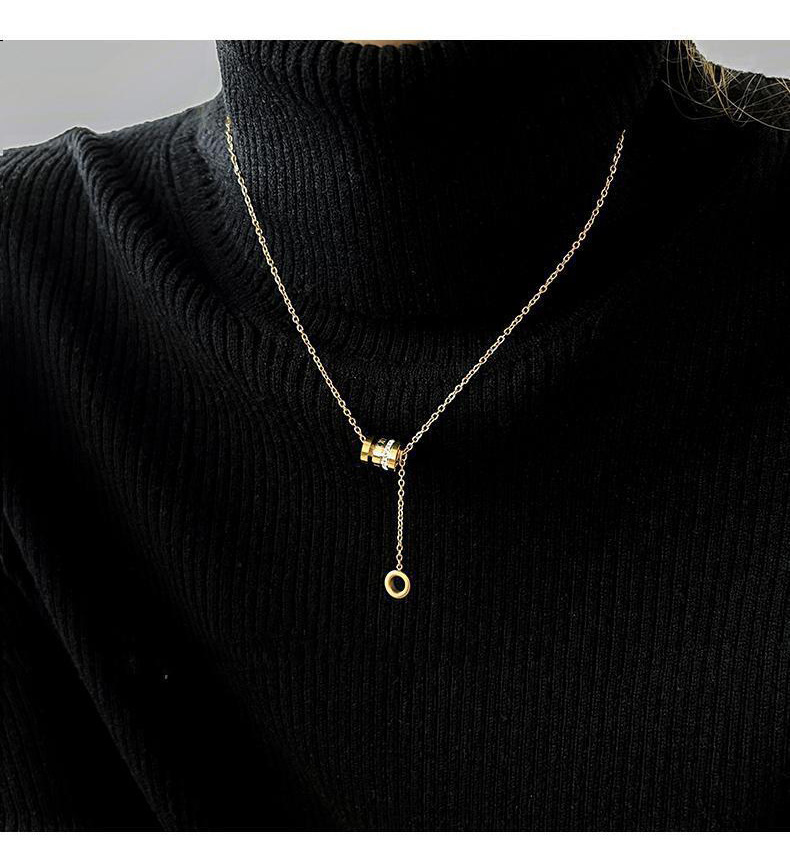 Titanium steel women's necklace, lightweight fade-resistant