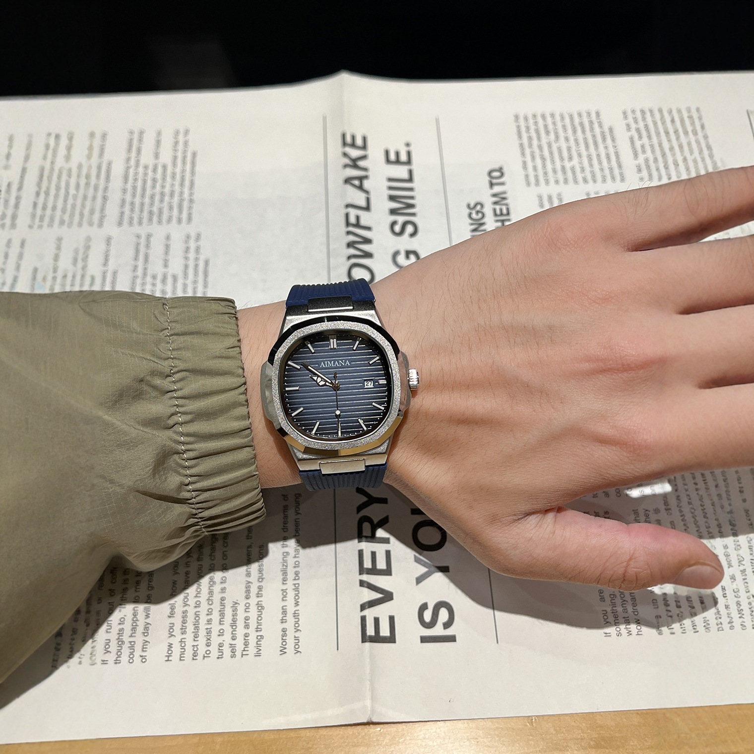 AIMANA Herrenuhr ultraflach Silikon-Armband mit Kalender