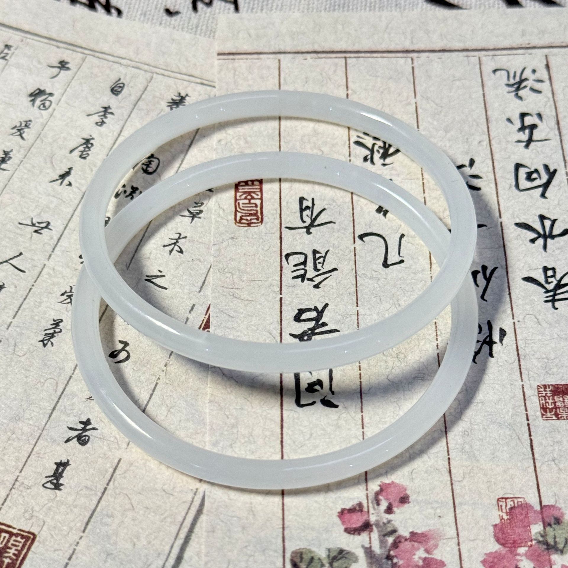 Tianshan emerald jade bangle, ice glutinous type, floating flower pattern