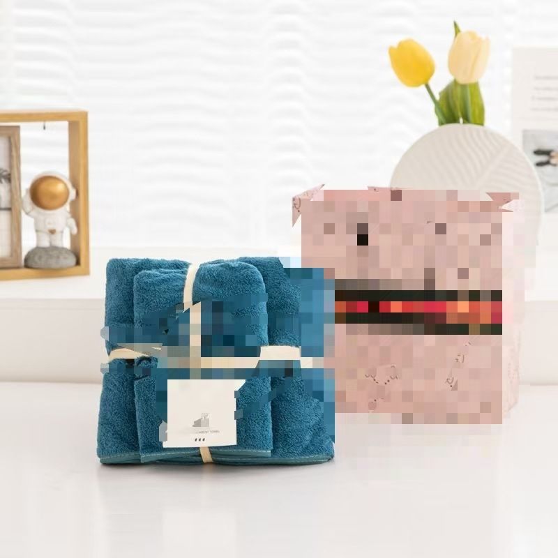 Banyo havlusu 2'li set, mercan kadife, hızlı kuruyan