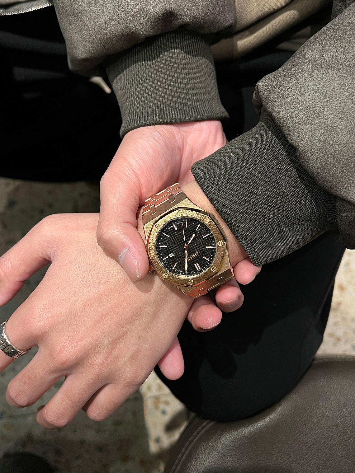 Royal Oak Quartz Men's Watch with Waterproof Steel Band