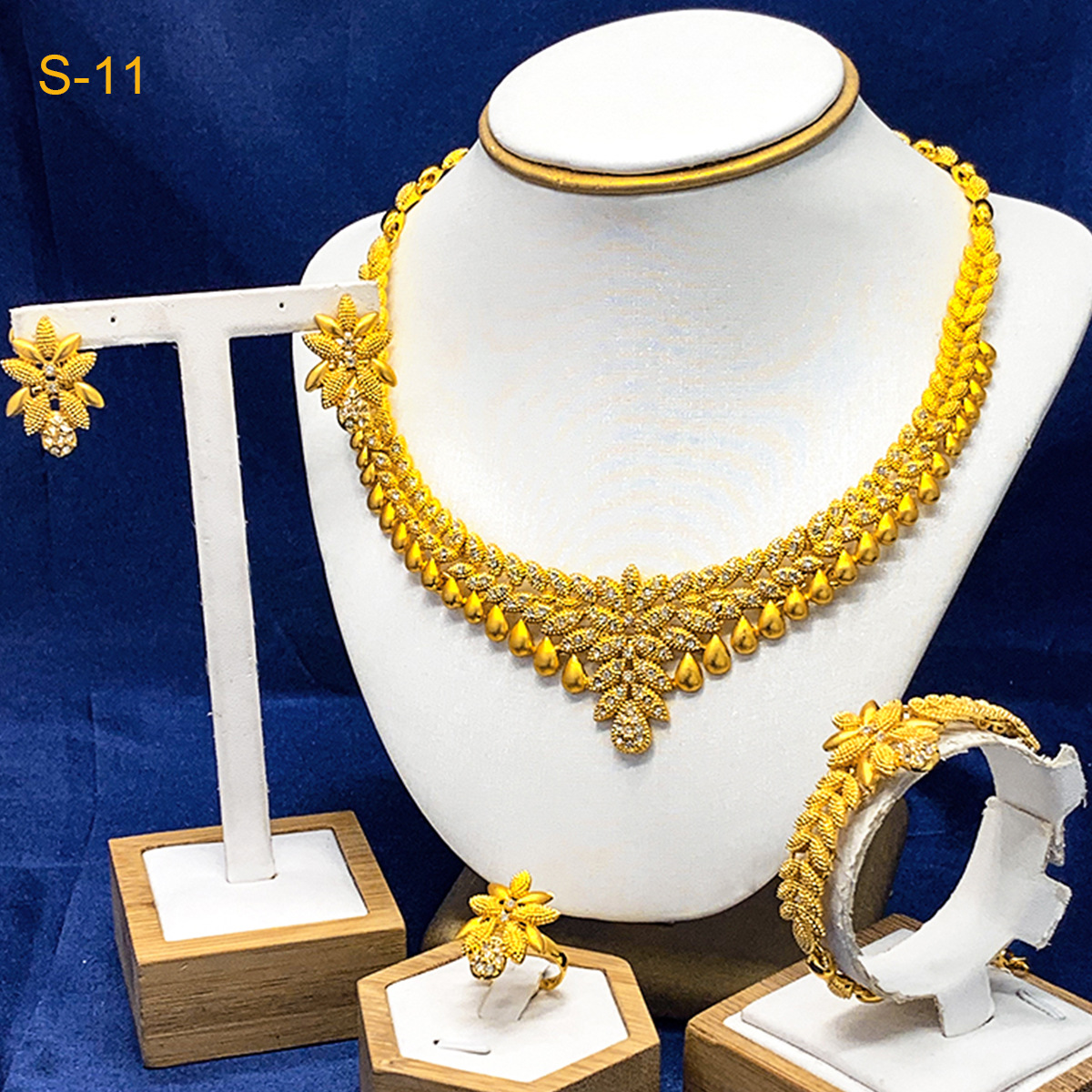 Dubai Brautschmuckset, 24K vergoldet, vierteilig