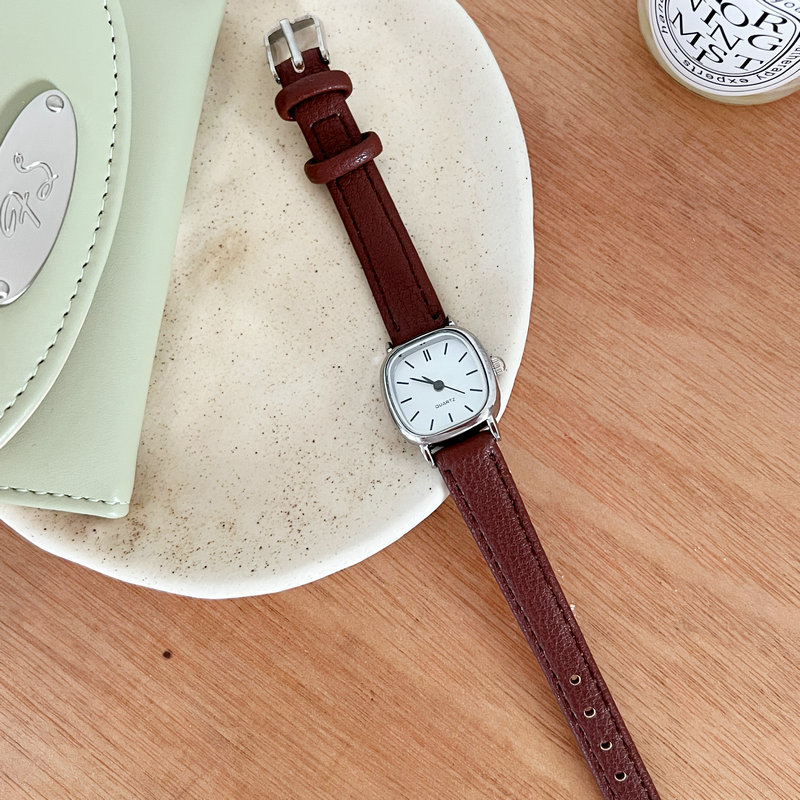 Korean-style quartz watch, leather strap, women's