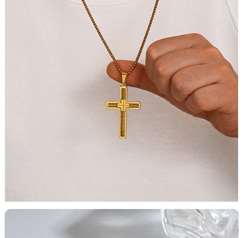 Çift katmanlı çapraz kolye, metal, üç renk