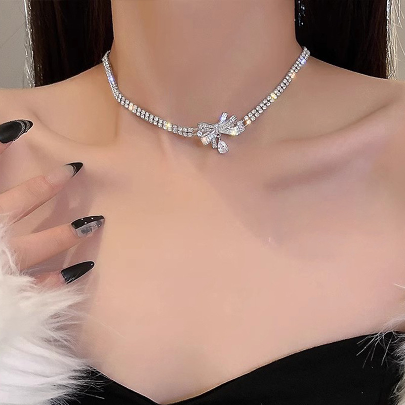 Strass-Quasten-Halskette, edles Design Schlüsselbein-Kette