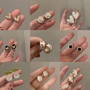 Perlen-Blüten-Vintage-Ohrclips ohne Ohrlochstich