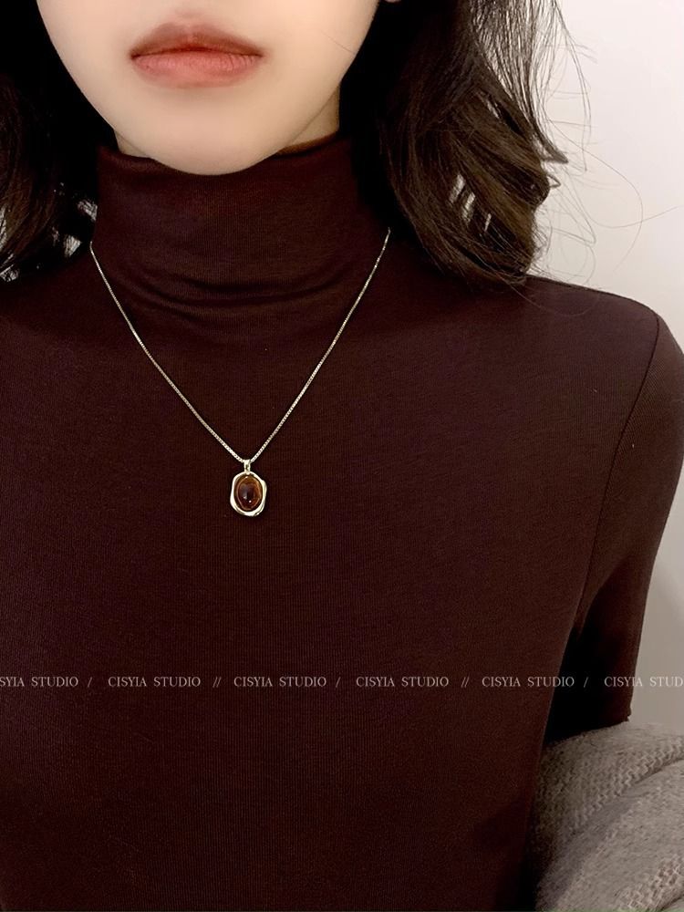 Mehrlagige goldene Bernstein-Pullover-Halskette, Minimal