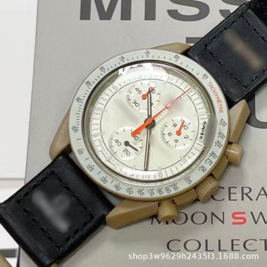 Herren-Chronograph mit Mond- und Merkur-Design