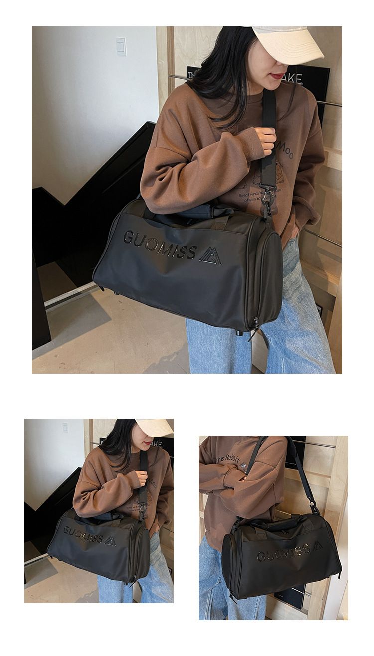 Men's sports bag with wet/dry compartment and shoe section