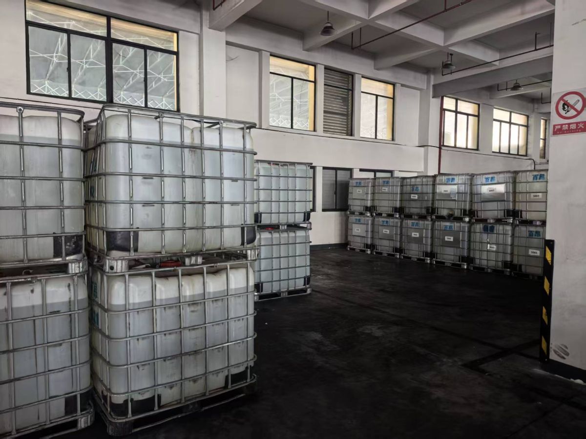 跨境爆款蝶形记忆棉枕头护颈椎慢回弹透气睡眠枕芯家用零压支撑枕