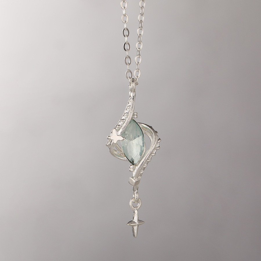 Forest style wrap necklace with hollow design