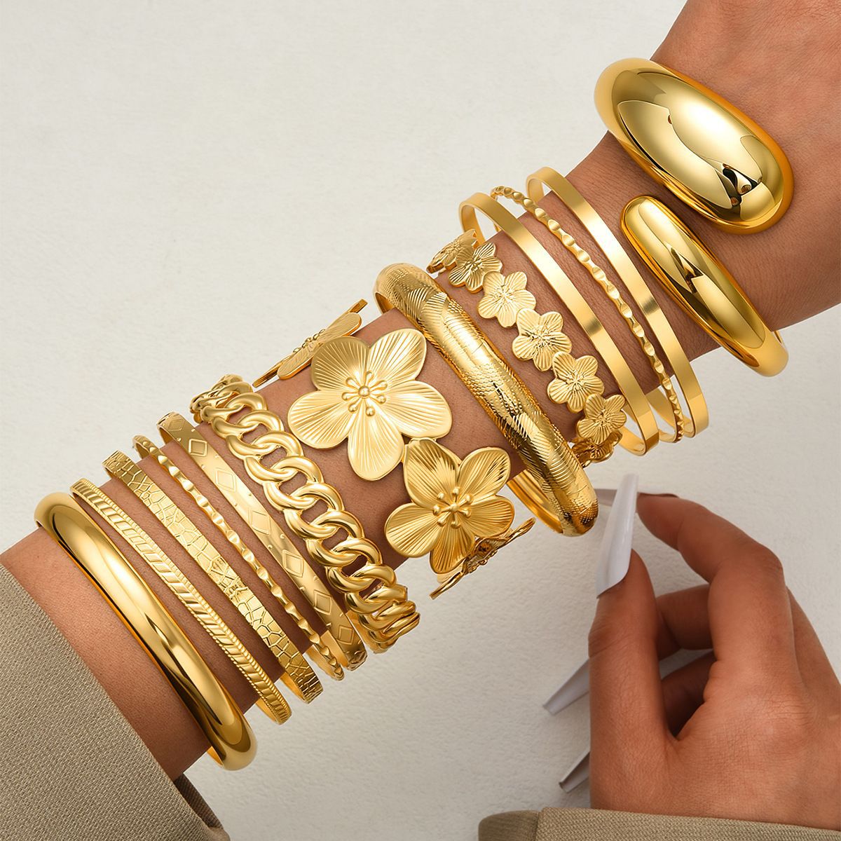 Colorful Geometric Resin Bracelet Set for Women