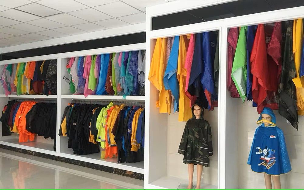 Su geçirmez şemsiye yağmurluk takımı sarı