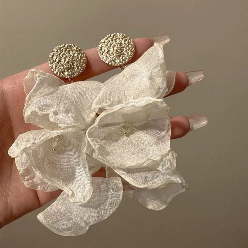 Chiffon Petal Earrings Vintage White Women's Style