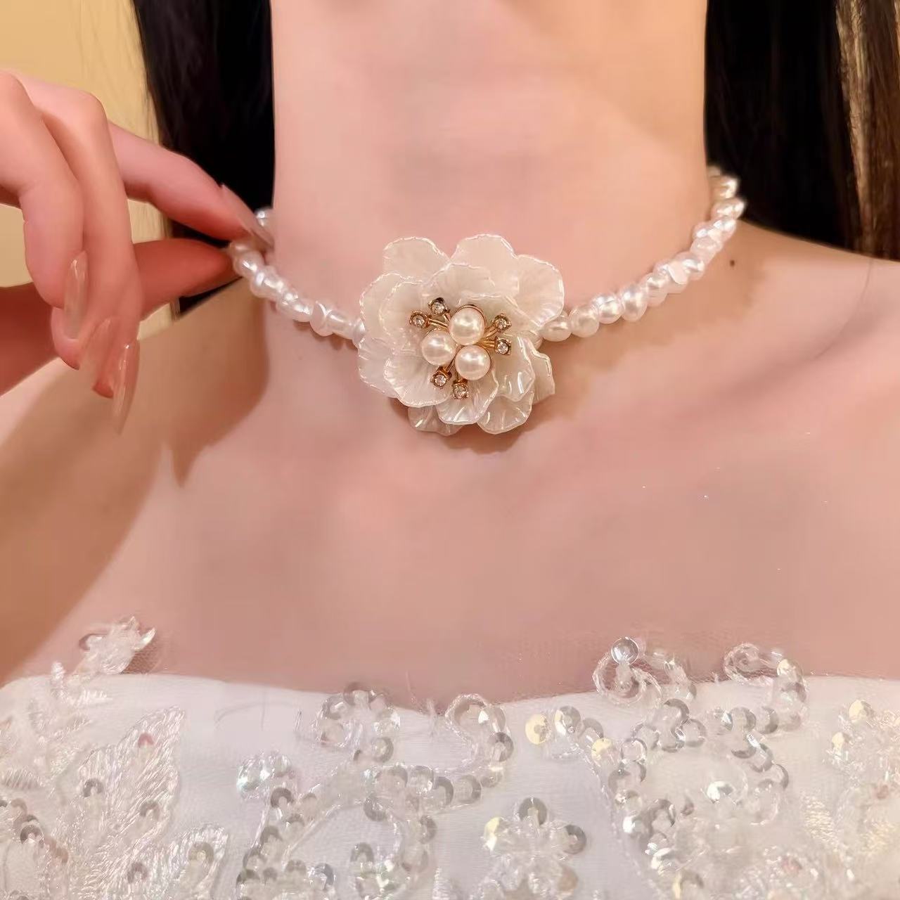 Vintage Schlüsselbein-Kette Luxus Perlen-Halskette Damen